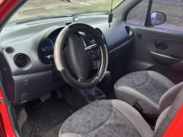 Красный Дэу Матиз, объемом двигателя 0.8 л и пробегом 132 тыс. км за 2200 $, фото 4 на Automoto.ua