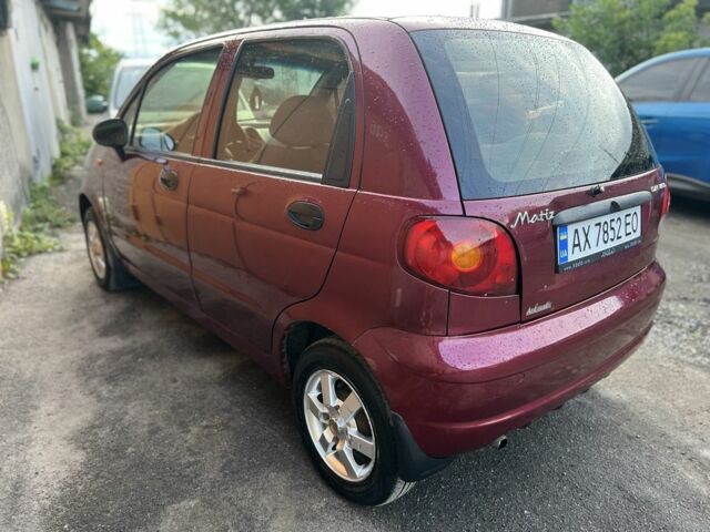 Красный Дэу Матиз, объемом двигателя 0.8 л и пробегом 139 тыс. км за 3200 $, фото 2 на Automoto.ua