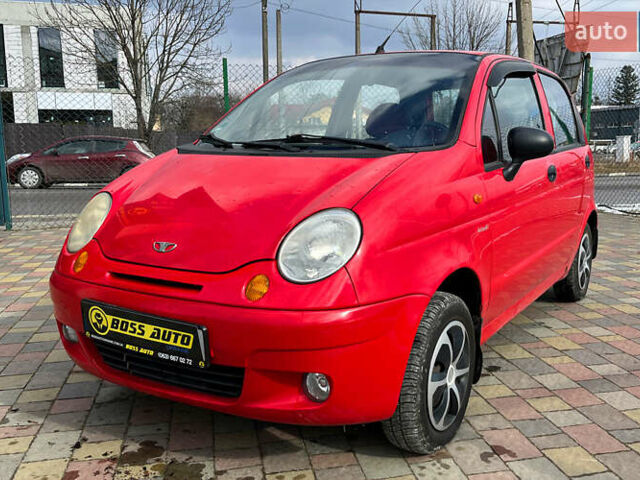 Красный Дэу Матиз, объемом двигателя 0.8 л и пробегом 23 тыс. км за 2800 $, фото 2 на Automoto.ua