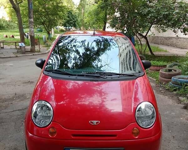 Красный Дэу Матиз, объемом двигателя 0.8 л и пробегом 95 тыс. км за 3299 $, фото 3 на Automoto.ua
