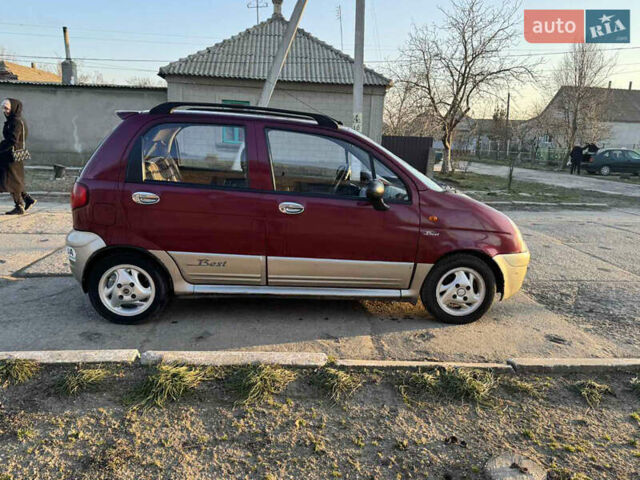 Красный Дэу Матиз, объемом двигателя 1 л и пробегом 168 тыс. км за 1550 $, фото 5 на Automoto.ua