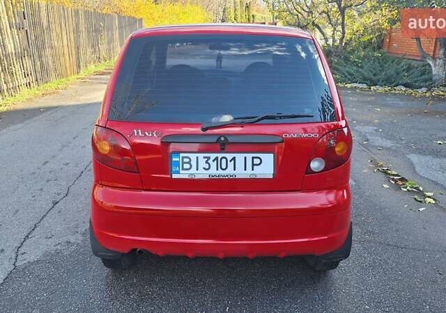 Червоний Деу Матіз, об'ємом двигуна 0.8 л та пробігом 120 тис. км за 3300 $, фото 5 на Automoto.ua