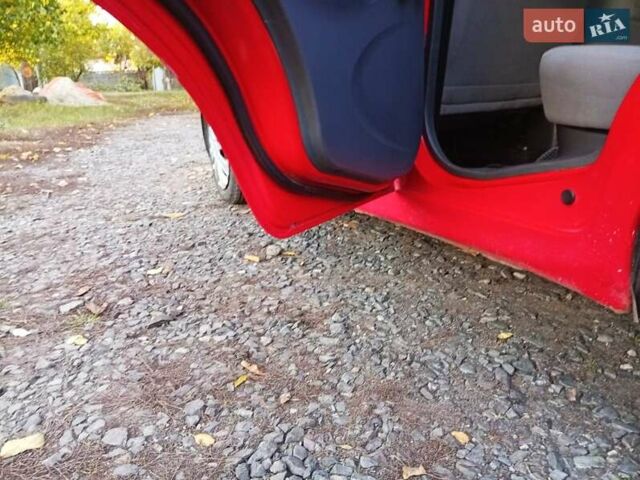 Деу Матіз 2007 у Золотоноше на Automoto.ua Червоний Деу Матіз, об'ємом двигуна 0.8 л та пробігом 138 тис. км за 2599 $, фото 22 на Automoto.ua