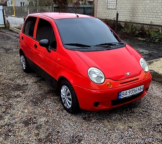 Червоний Деу Матіз, об'ємом двигуна 0.8 л та пробігом 182 тис. км за 2500 $, фото 2 на Automoto.ua