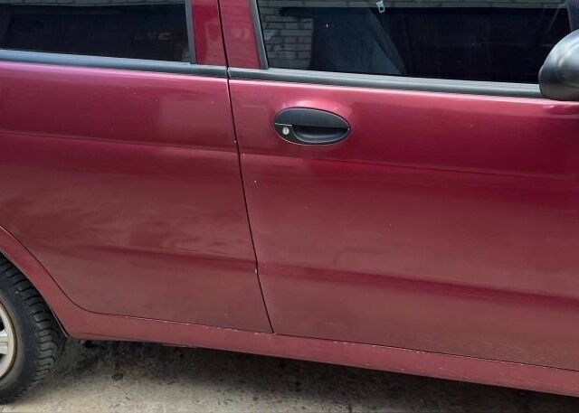 Червоний Деу Матіз, об'ємом двигуна 0.8 л та пробігом 180 тис. км за 2000 $, фото 3 на Automoto.ua