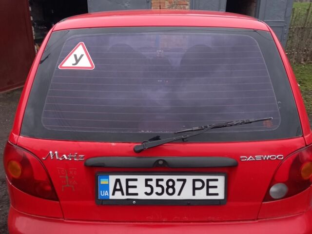 Червоний Деу Матіз, об'ємом двигуна 0.8 л та пробігом 187 тис. км за 1890 $, фото 5 на Automoto.ua