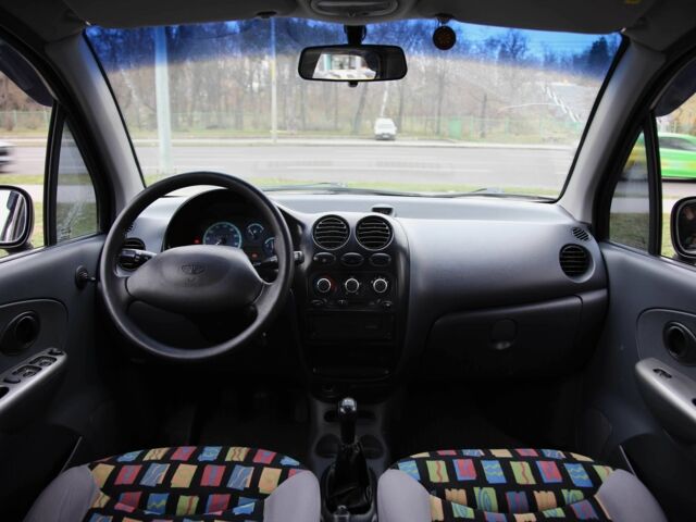 Красный Дэу Матиз, объемом двигателя 1 л и пробегом 204 тыс. км за 3300 $, фото 11 на Automoto.ua