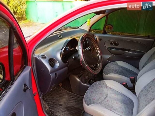 Деу Матіз 2007 у Золотоноше на Automoto.ua Червоний Деу Матіз, об'ємом двигуна 0.8 л та пробігом 138 тис. км за 2599 $, фото 30 на Automoto.ua