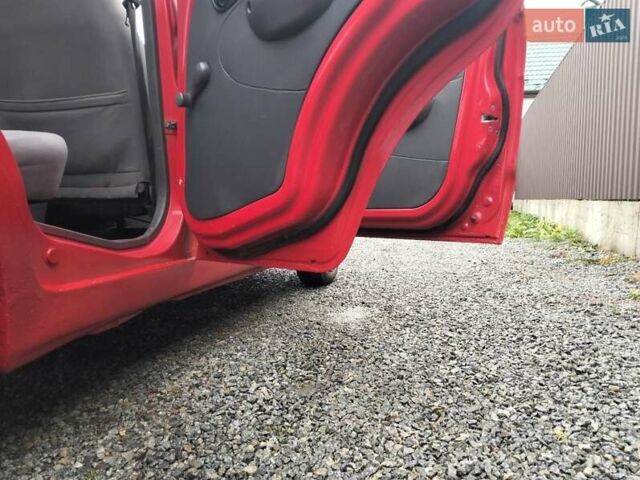 Красный Дэу Матиз, объемом двигателя 0.8 л и пробегом 120 тыс. км за 2200 $, фото 8 на Automoto.ua