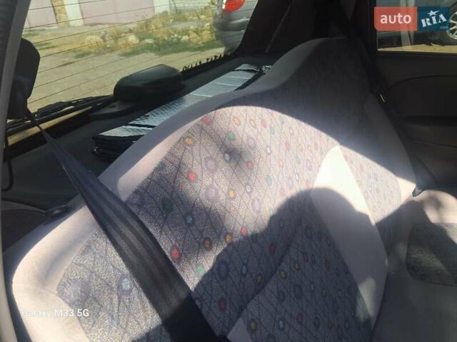 Красный Дэу Матиз, объемом двигателя 0.8 л и пробегом 181 тыс. км за 2600 $, фото 9 на Automoto.ua