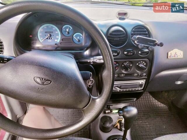 Красный Дэу Матиз, объемом двигателя 0.8 л и пробегом 130 тыс. км за 2800 $, фото 2 на Automoto.ua