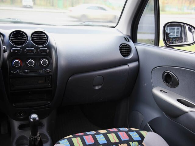 Красный Дэу Матиз, объемом двигателя 1 л и пробегом 204 тыс. км за 3300 $, фото 12 на Automoto.ua