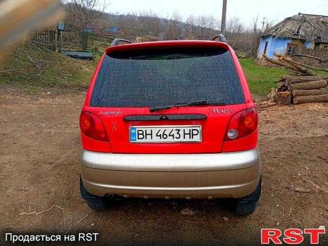 Красный Дэу Матиз, объемом двигателя 1 л и пробегом 132 тыс. км за 2500 $, фото 3 на Automoto.ua