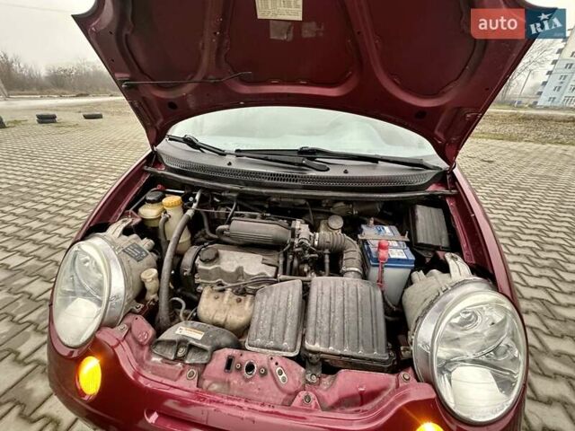 Красный Дэу Матиз, объемом двигателя 0.8 л и пробегом 174 тыс. км за 2700 $, фото 7 на Automoto.ua