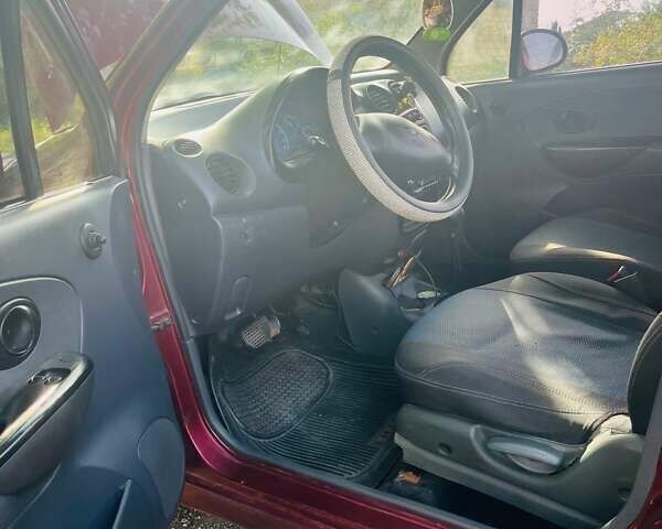 Красный Дэу Матиз, объемом двигателя 0.8 л и пробегом 125 тыс. км за 2200 $, фото 9 на Automoto.ua