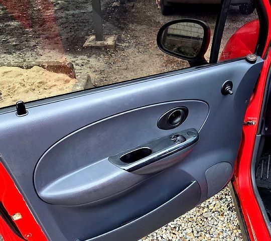 Червоний Деу Матіз, об'ємом двигуна 0.8 л та пробігом 182 тис. км за 2500 $, фото 8 на Automoto.ua