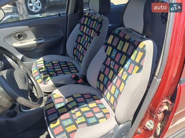Червоний Деу Матіз, об'ємом двигуна 1 л та пробігом 67 тис. км за 2400 $, фото 11 на Automoto.ua