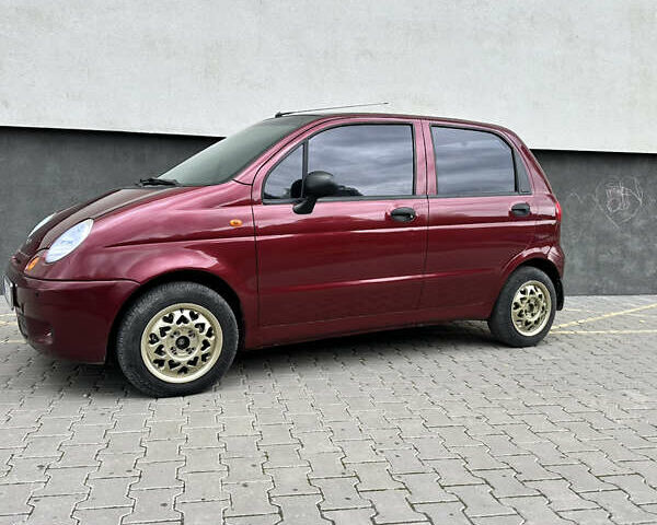 Красный Дэу Матиз, объемом двигателя 0.8 л и пробегом 174 тыс. км за 2950 $, фото 4 на Automoto.ua