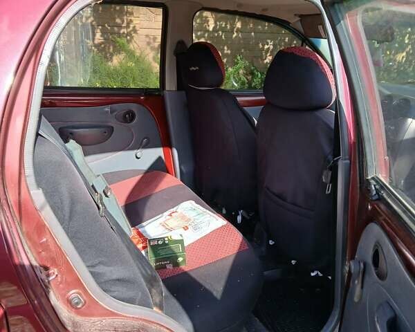 Червоний Деу Матіз, об'ємом двигуна 0.8 л та пробігом 191 тис. км за 2100 $, фото 2 на Automoto.ua