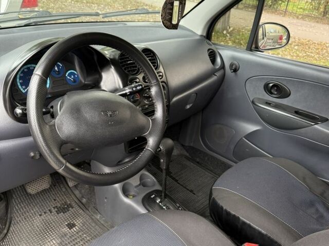 Червоний Деу Матіз, об'ємом двигуна 0.8 л та пробігом 145 тис. км за 2350 $, фото 9 на Automoto.ua