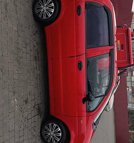 Красный Дэу Матиз, объемом двигателя 0.8 л и пробегом 95 тыс. км за 2499 $, фото 2 на Automoto.ua