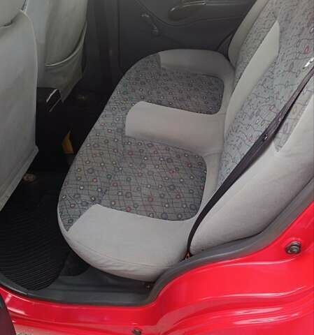 Красный Дэу Матиз, объемом двигателя 0.8 л и пробегом 126 тыс. км за 3300 $, фото 7 на Automoto.ua