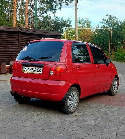 Червоний Деу Матіз, об'ємом двигуна 0.8 л та пробігом 230 тис. км за 2600 $, фото 4 на Automoto.ua