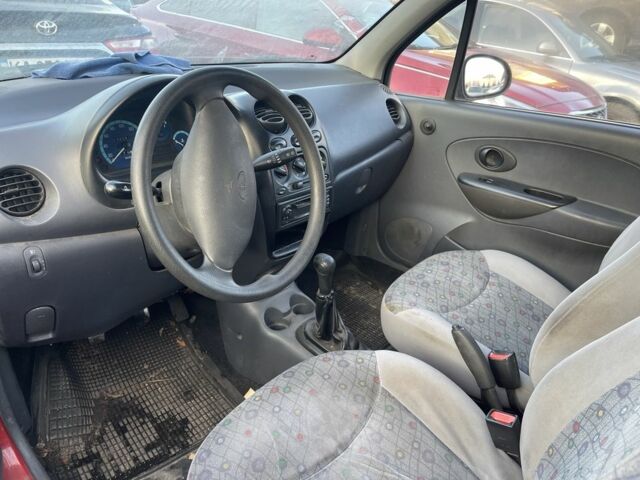 Красный Дэу Матиз, объемом двигателя 0.8 л и пробегом 132 тыс. км за 600 $, фото 5 на Automoto.ua