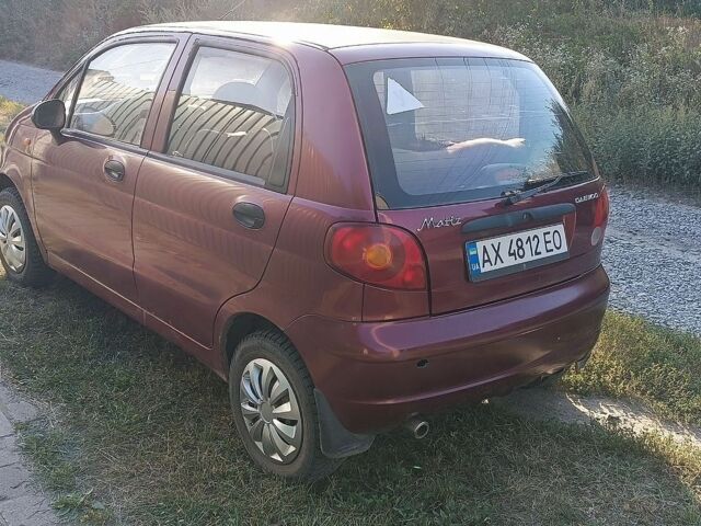 Червоний Деу Матіз, об'ємом двигуна 0.8 л та пробігом 110 тис. км за 1300 $, фото 3 на Automoto.ua