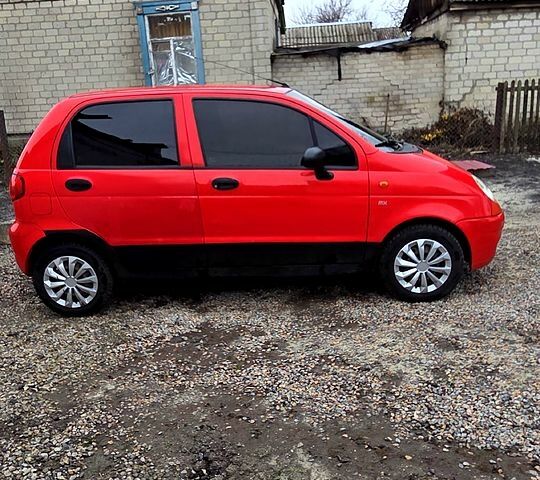 Червоний Деу Матіз, об'ємом двигуна 0.8 л та пробігом 182 тис. км за 2500 $, фото 5 на Automoto.ua