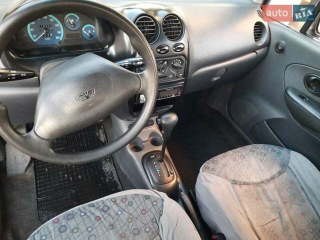 Красный Дэу Матиз, объемом двигателя 0.8 л и пробегом 110 тыс. км за 2500 $, фото 4 на Automoto.ua
