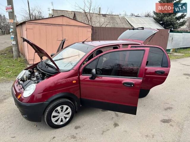 Красный Дэу Матиз, объемом двигателя 0.8 л и пробегом 131 тыс. км за 2350 $, фото 19 на Automoto.ua