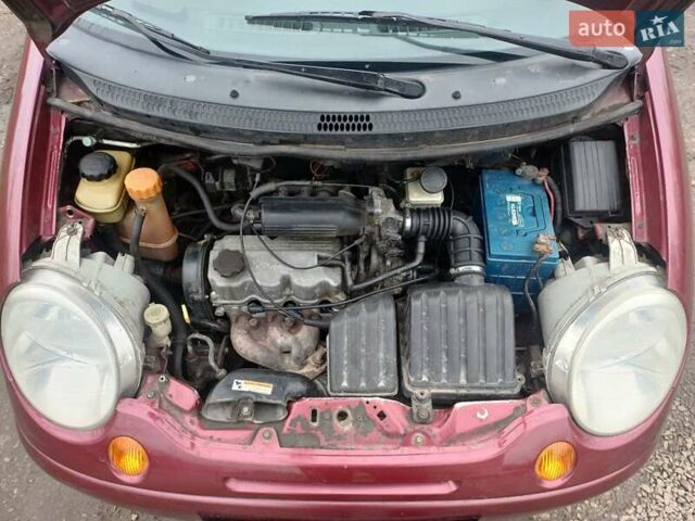 Червоний Деу Матіз, об'ємом двигуна 0.8 л та пробігом 186 тис. км за 2650 $, фото 3 на Automoto.ua