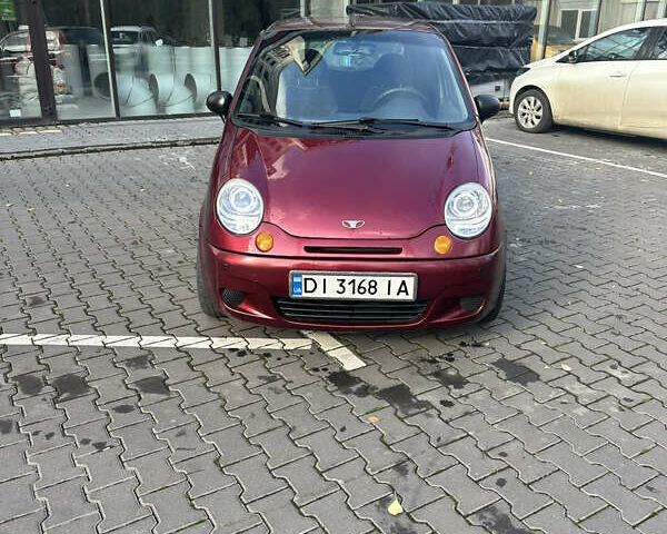 Красный Дэу Матиз, объемом двигателя 0.8 л и пробегом 175 тыс. км за 2850 $, фото 1 на Automoto.ua