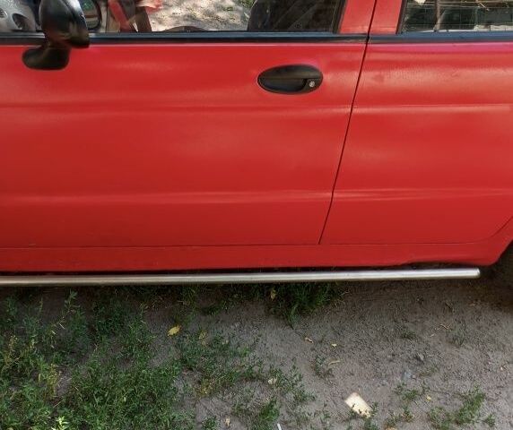 Красный Дэу Матиз, объемом двигателя 0.8 л и пробегом 90 тыс. км за 1950 $, фото 3 на Automoto.ua