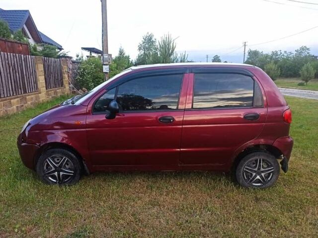 Червоний Деу Матіз, об'ємом двигуна 0.8 л та пробігом 122 тис. км за 2000 $, фото 1 на Automoto.ua