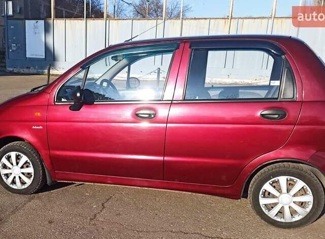 Червоний Деу Матіз, об'ємом двигуна 0.8 л та пробігом 63 тис. км за 3200 $, фото 2 на Automoto.ua