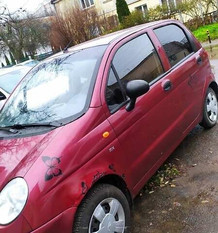 Червоний Деу Матіз, об'ємом двигуна 0.8 л та пробігом 120 тис. км за 2015 $, фото 4 на Automoto.ua