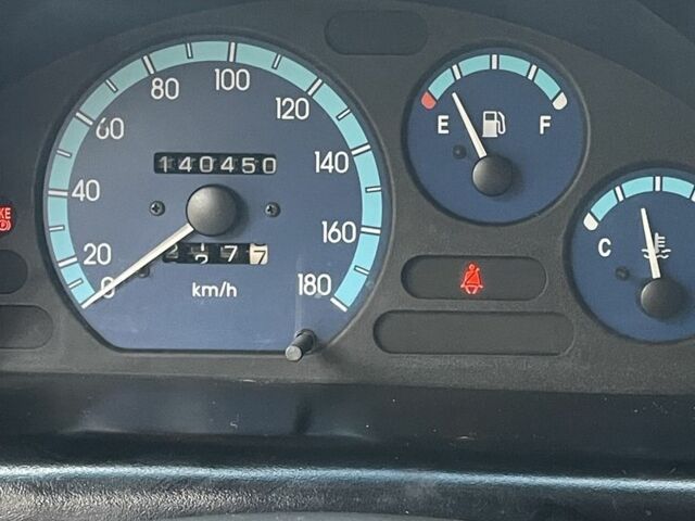 Червоний Деу Матіз, об'ємом двигуна 0.8 л та пробігом 140 тис. км за 3000 $, фото 3 на Automoto.ua