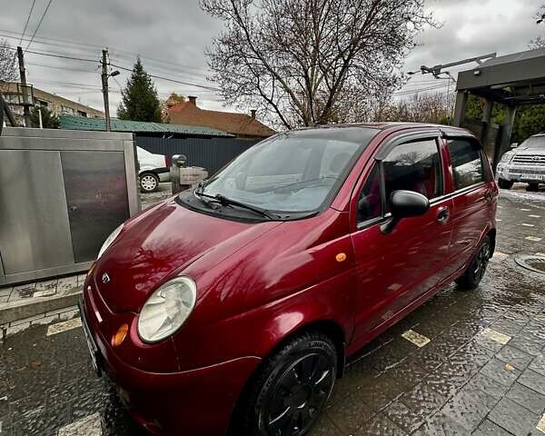 Червоний Деу Матіз, об'ємом двигуна 0.8 л та пробігом 135 тис. км за 2000 $, фото 13 на Automoto.ua