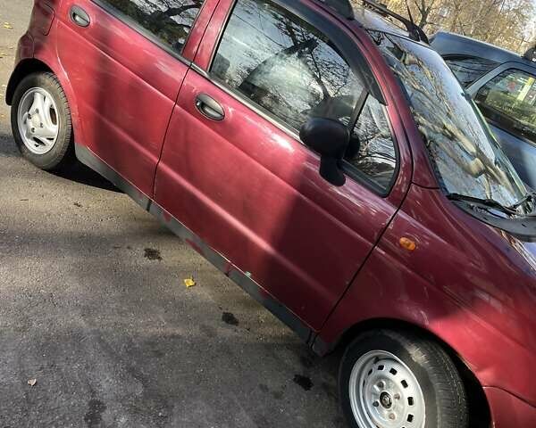 Червоний Деу Матіз, об'ємом двигуна 0.8 л та пробігом 180 тис. км за 2550 $, фото 1 на Automoto.ua