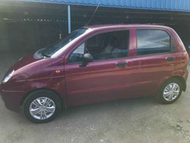 Червоний Деу Матіз, об'ємом двигуна 0.8 л та пробігом 100 тис. км за 2500 $, фото 4 на Automoto.ua