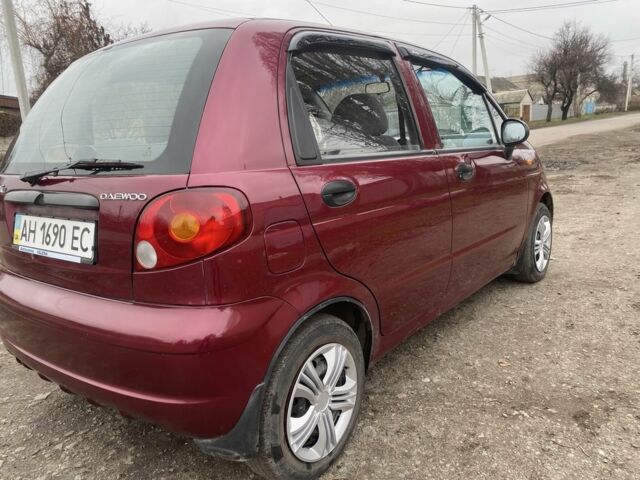 Красный Дэу Матиз, объемом двигателя 0.8 л и пробегом 100 тыс. км за 1800 $, фото 6 на Automoto.ua