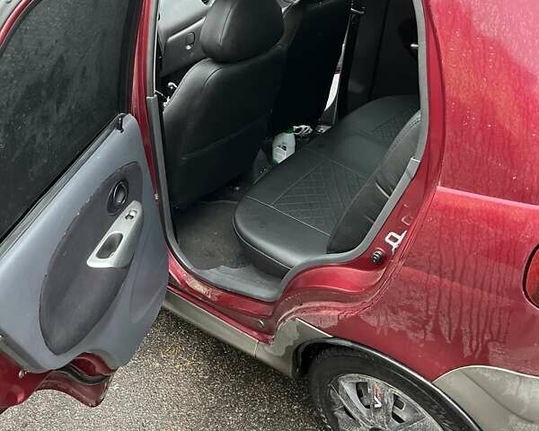 Красный Дэу Матиз, объемом двигателя 0.8 л и пробегом 165 тыс. км за 1700 $, фото 1 на Automoto.ua