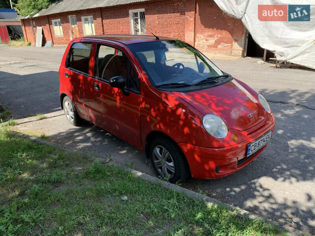 Красный Дэу Матиз, объемом двигателя 0.8 л и пробегом 105 тыс. км за 1400 $, фото 2 на Automoto.ua