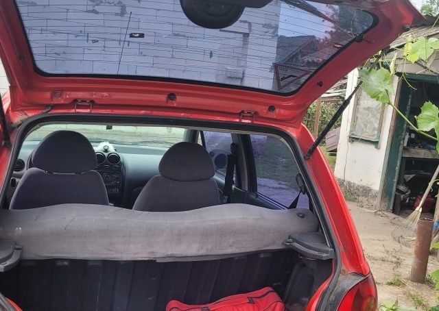 Червоний Деу Матіз, об'ємом двигуна 0 л та пробігом 177 тис. км за 2300 $, фото 3 на Automoto.ua