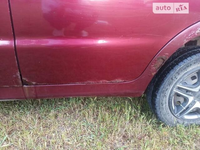 Червоний Деу Матіз, об'ємом двигуна 0.8 л та пробігом 122 тис. км за 2000 $, фото 5 на Automoto.ua