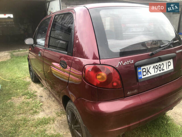 Червоний Деу Матіз, об'ємом двигуна 1 л та пробігом 200 тис. км за 2500 $, фото 1 на Automoto.ua