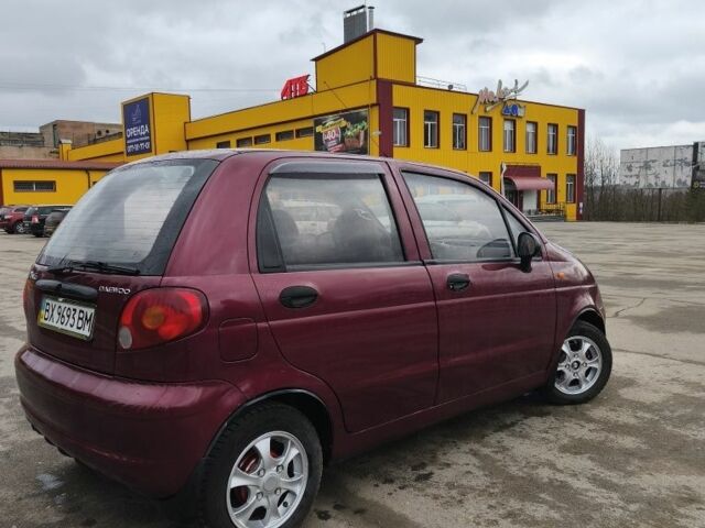 Червоний Деу Матіз, об'ємом двигуна 0.8 л та пробігом 180 тис. км за 2200 $, фото 4 на Automoto.ua