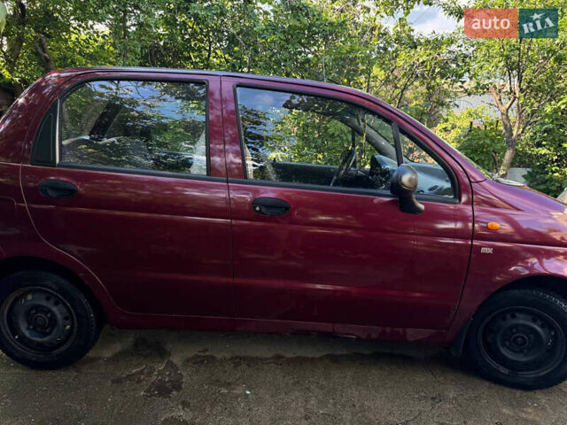 Красный Дэу Матиз, объемом двигателя 0.8 л и пробегом 98 тыс. км за 3000 $, фото 2 на Automoto.ua